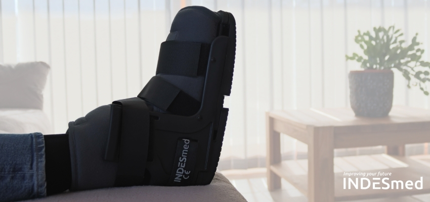 Peut-on dormir avec une botte orthopédique?